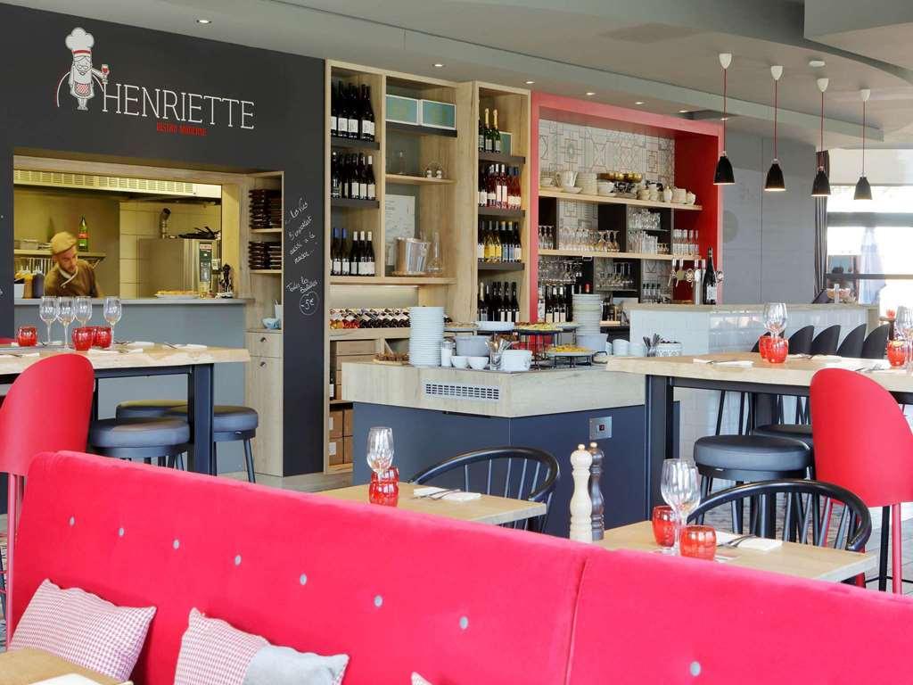Kyriad Angers Ouest Beaucouzé Restaurant foto